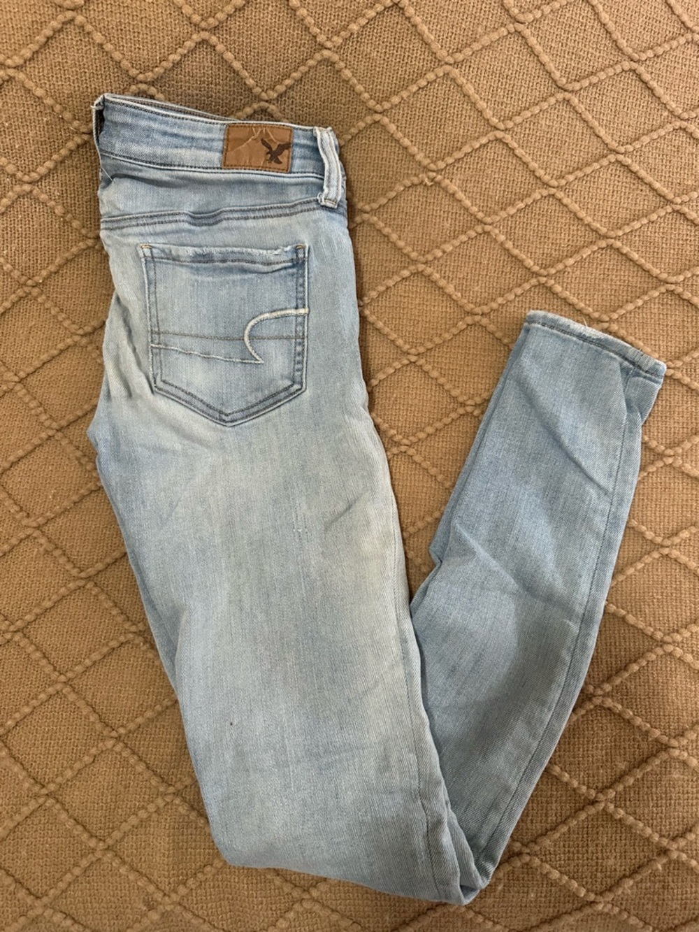 American Eagle Outfitters Light Wash Skinny Jeans